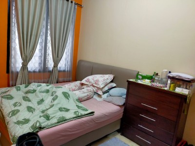 Rumah rapih siap huni di Taman Pulo Indah hadap Boulevard, Penggilingan Jakarta Timur-11