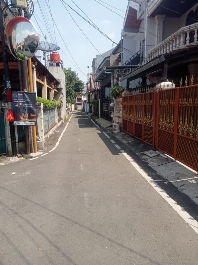 Rumah 1,5 Lantai (Mezzanine) di Pondok Kelapa, Jaktim-3