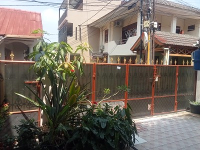 Rumah 1,5 Lantai (Mezzanine) di Pondok Kelapa, Jaktim-2