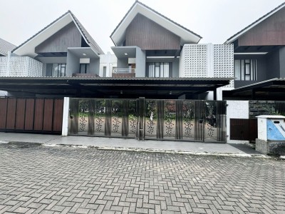 Rumah mewah siap huni di Metland Menteng Jakarta Timur