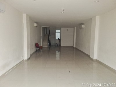 Rukan Avenue 3,5lantai siap untuk usaha hadap Boulevard di Jakarta Garden City, Jakarta Timur-4