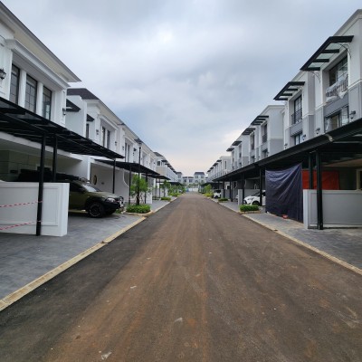 Rumah Mewah Bukit Podomoro Jakarta Timur-0