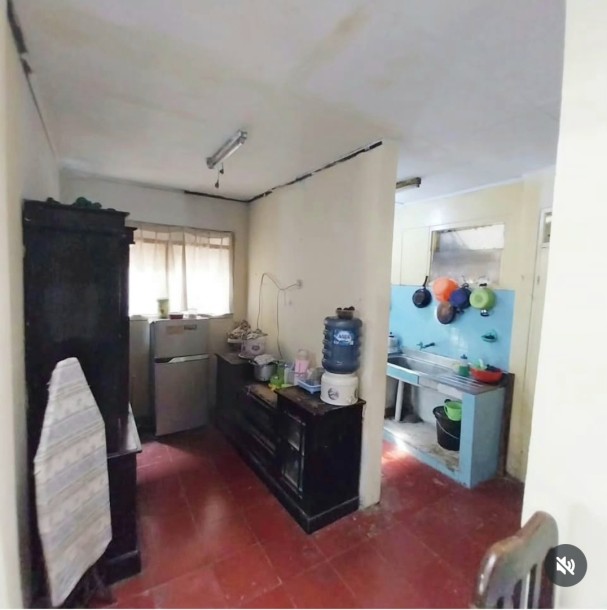 Rumah Lokasi strategis di Tebet Jakarta Selatan, dekat ke KOKAS-6
