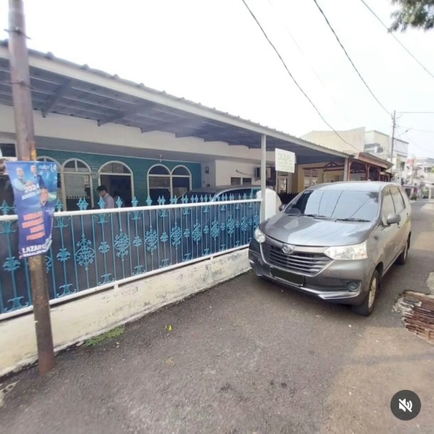 Rumah Lokasi strategis di Tebet Jakarta Selatan, dekat ke KOKAS-0