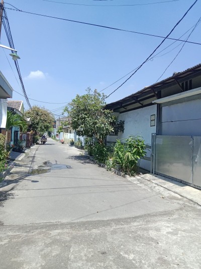 Dijual Rumah HOOK di Komplek Depnaker, Jl. Garuda V Bekasi Utara-0