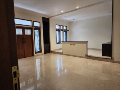 Di Sewa Rumah Hoek Dikelapa Gading Kusuma- Jakarta Utara-7
